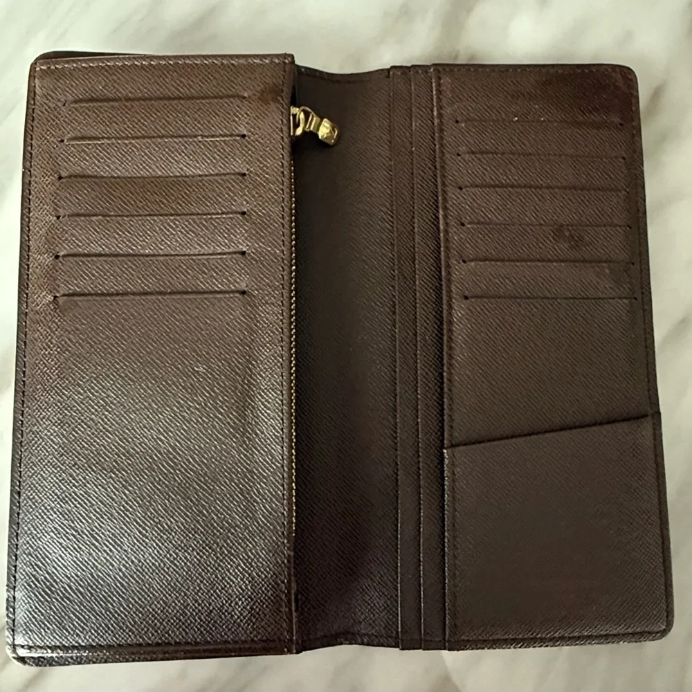 Louis Vuitton BRAZZA WALLET in Damier Ebene